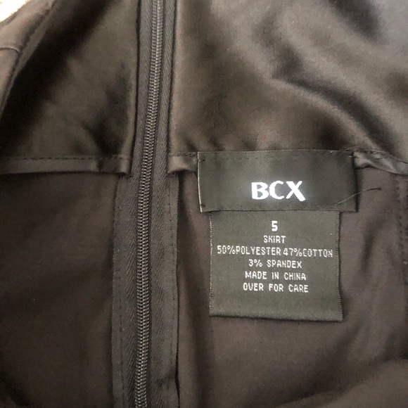 Women’s Black Skirt - NWT - Picture 3 of 5